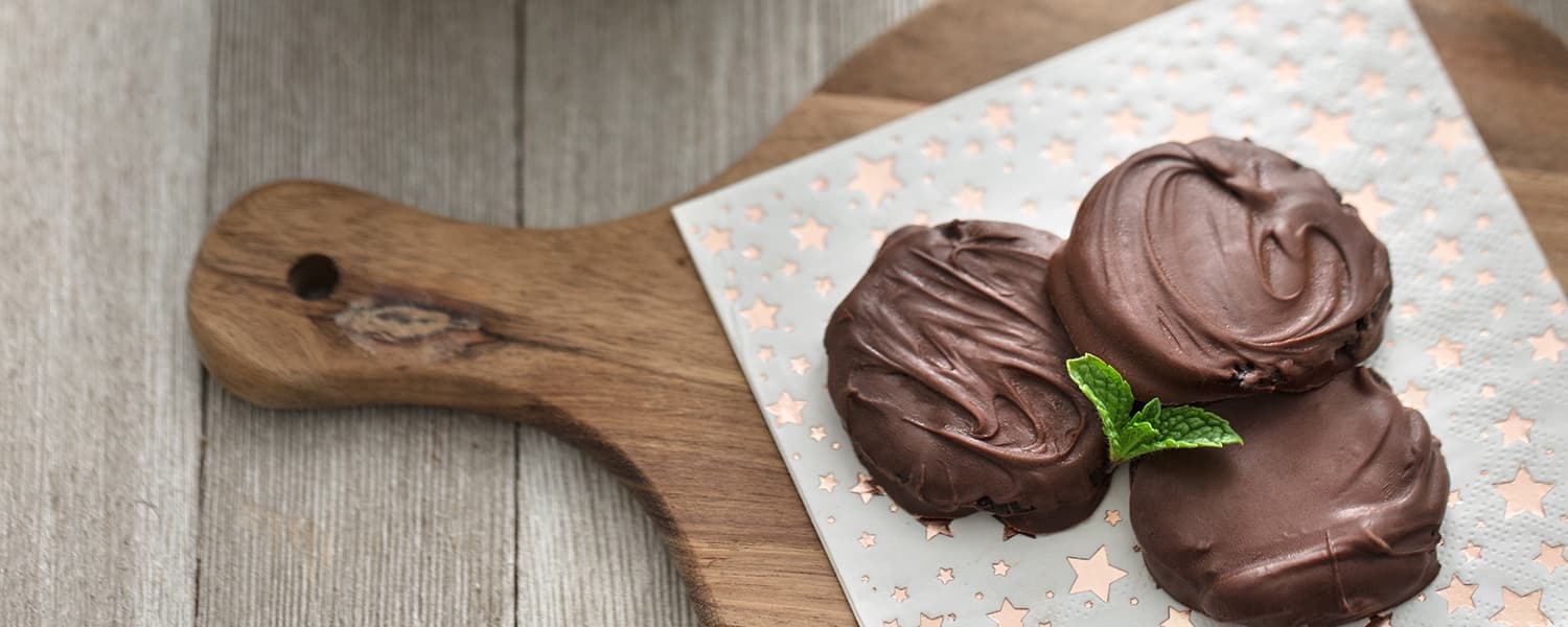 WordPress blog image - mint-chocolate-cookies-header.jpg